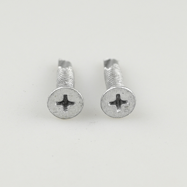 Tornillo autoperforante Phillips de cabeza plana bimetálica SUS316+SUS410 ST4.8-24*25