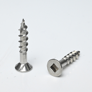 Cuadrado de cabeza plana SUS304 con tornillo para aglomerado de 4 nervaduras ST4.5-9*31