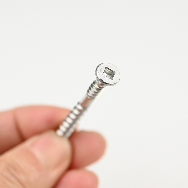 Cuadrado de cabeza embellecedora SUS304 con tornillo para paneles de yeso de 4 nervaduras 10#-8*50