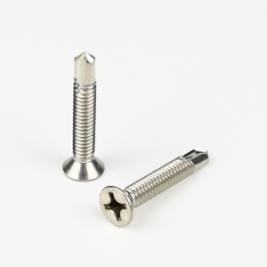 Tornillo autoperforante Phillips con cabeza avellanada SUS304 ST5.5-24*35