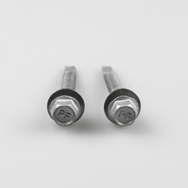 Tornillo bimetálico ST6.3-20*45,3# de la perforación del uno mismo de la cabeza del reborde del hex. del acero inoxidable 304